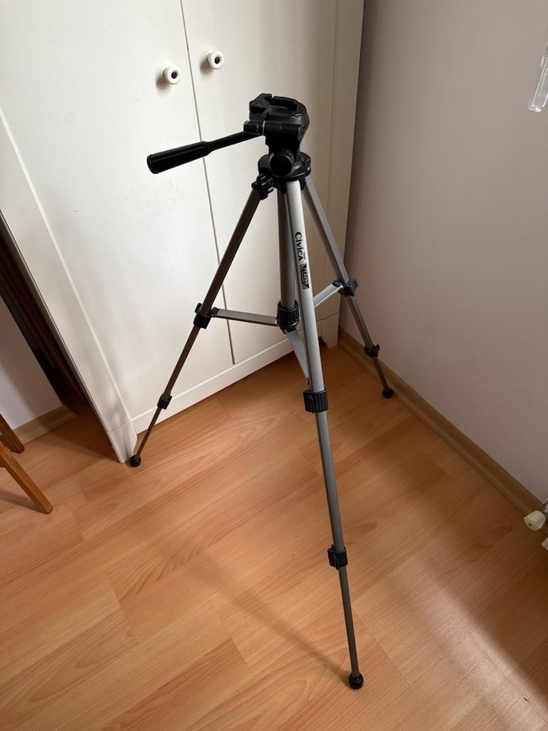 Civica Tripod