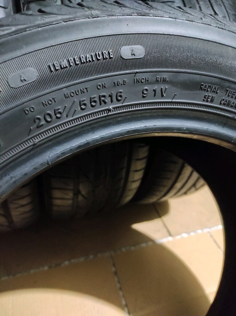 205-55-16 Goodyear 4 adet yazlık lastik (tarih:2020'in sonu) - 5