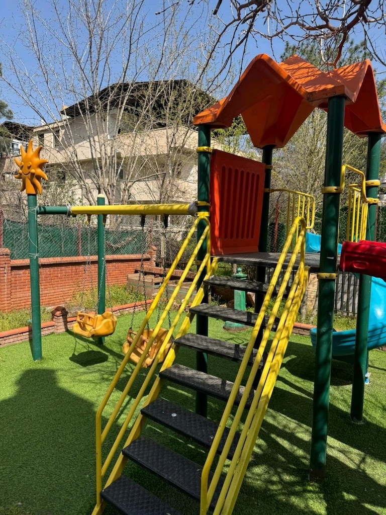 çocuk oyun grubu, bahçe parkı,salıncak kaydırak - 2