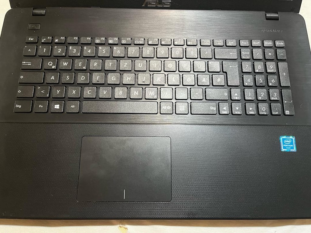 ASUS Notebook – 8 GB RAM / 1 TB HDD – Temiz ve Sorunsuz - 3