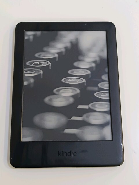 Amazon Kindle 8.Nesil Basic 2016 E Kitap Okuyucu