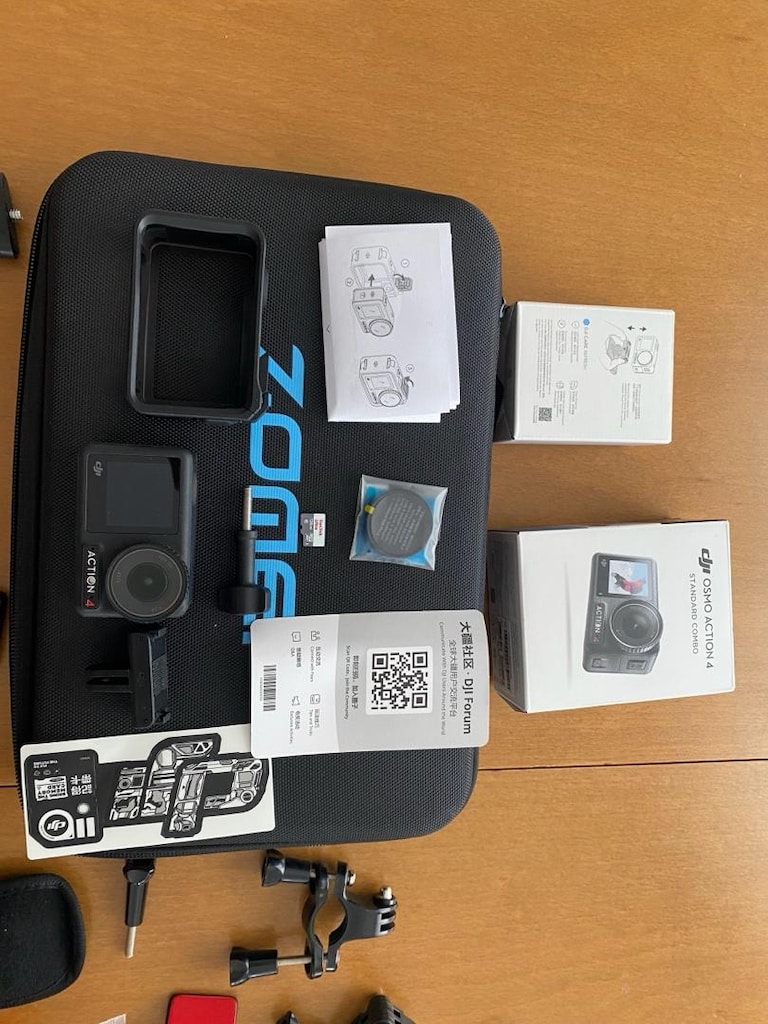 DJI Osmı Action 4 Aksesuarlı