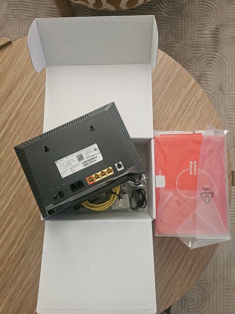 Vodafone H300s fiber modem - 2