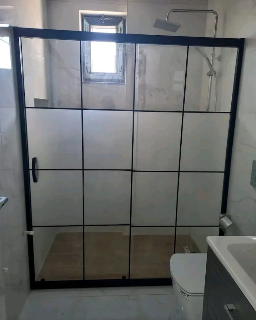 DUŞAKABİNDE FIRSAT - 15