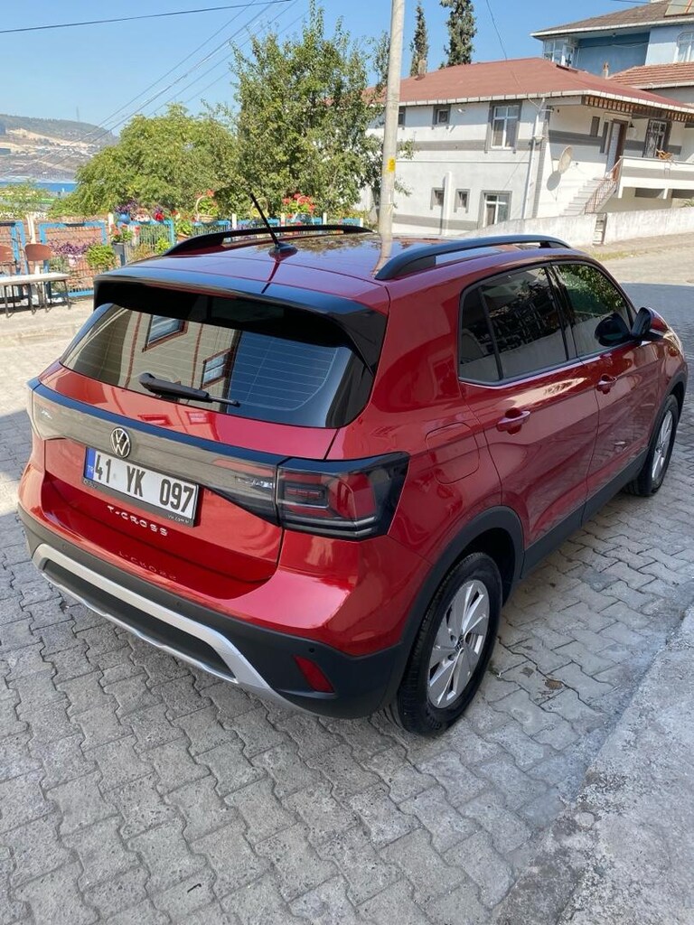 2025 Model T-Croos - 11