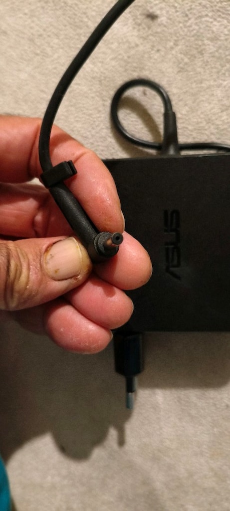 Asus laptop adaptör şarj aleti - 6