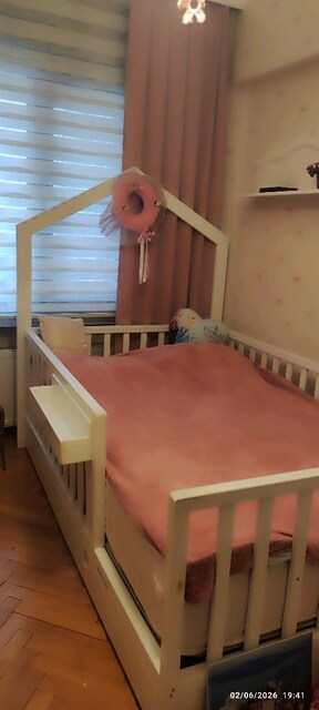 Montessori karyolası