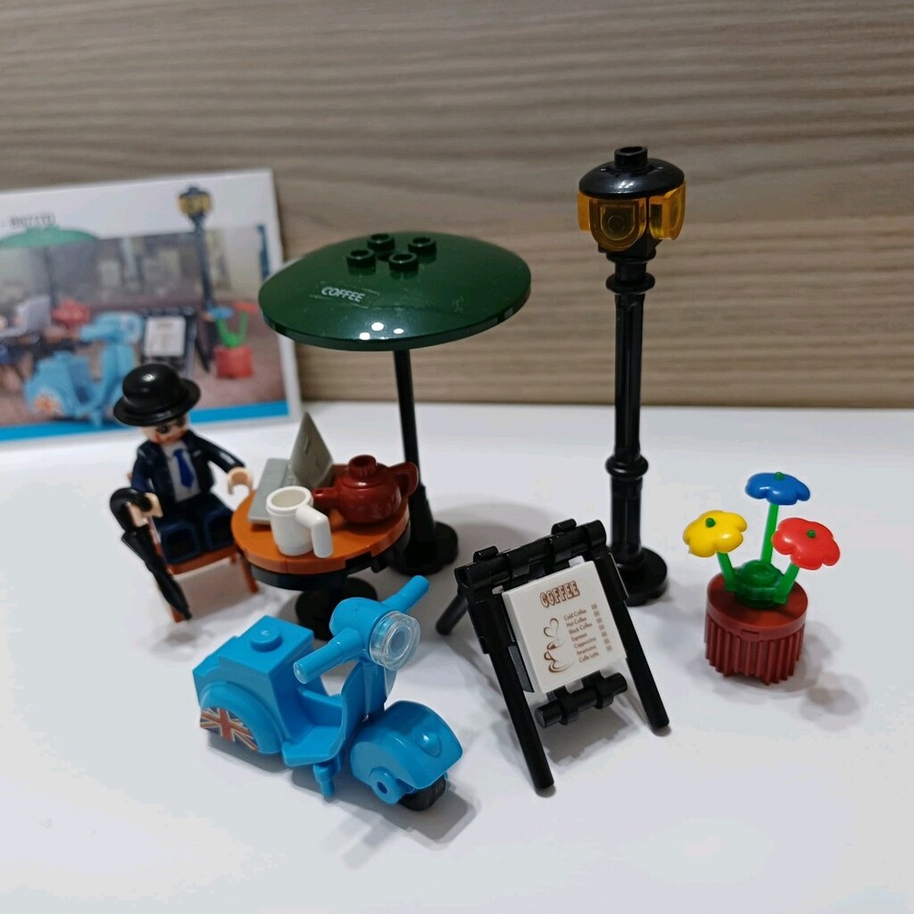 Eksiksiz & Yanında Motorlu Cafe / Sokak Seti - Lego Uyumlu Minifigür - 5