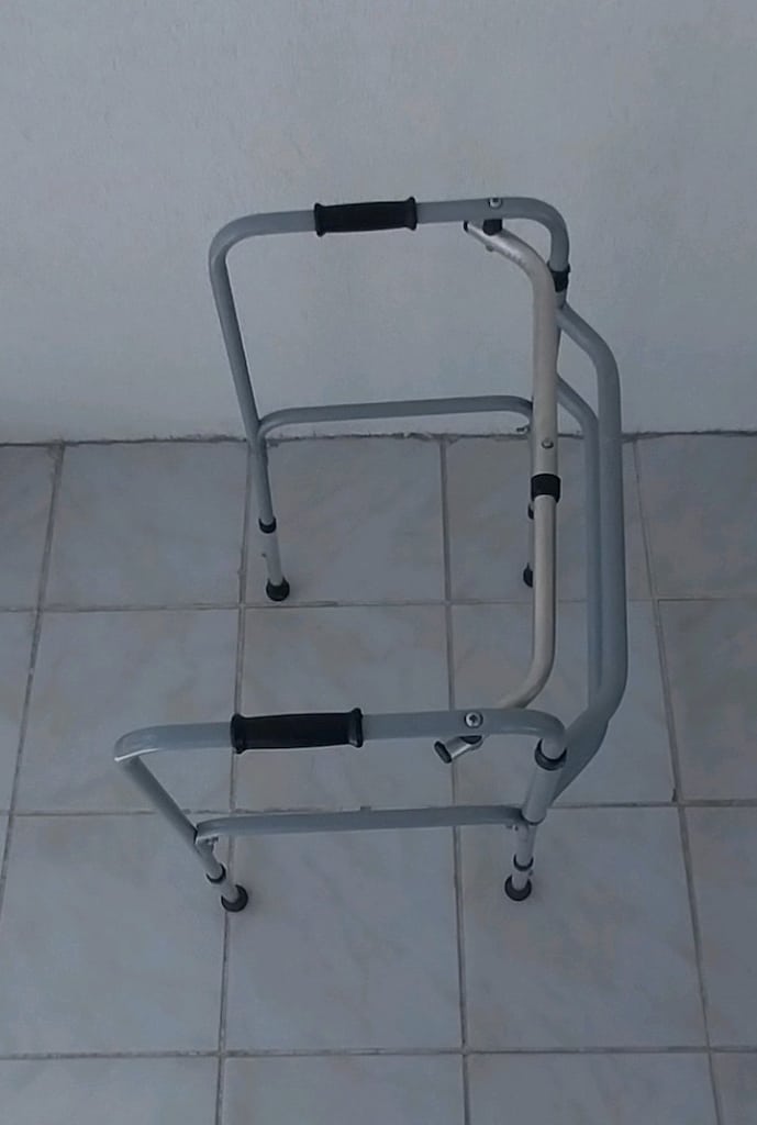 Yürüteç... - 2