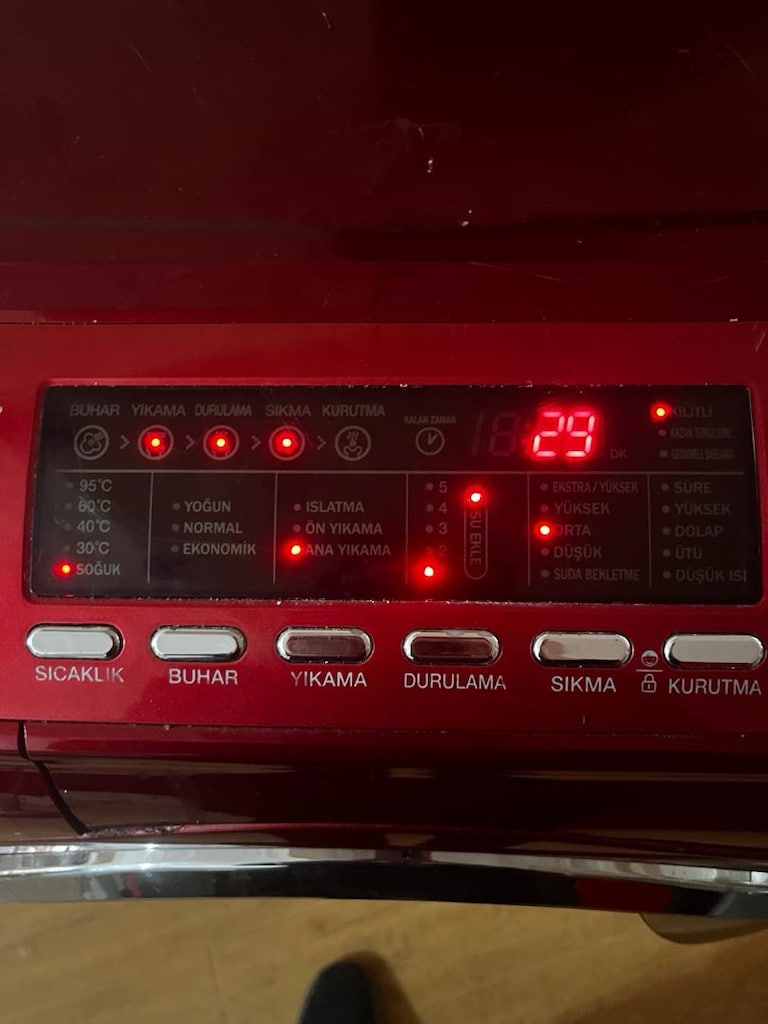 12 kg kurutmalı çamaşır makinesi nakliye var - 4