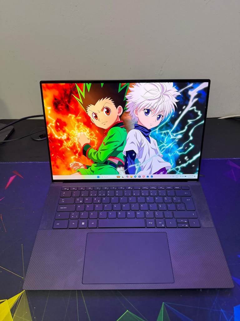 Dell XPS 15 i7 16GB DDR5 RTX3050Ti 4K Dokunmatik - 3