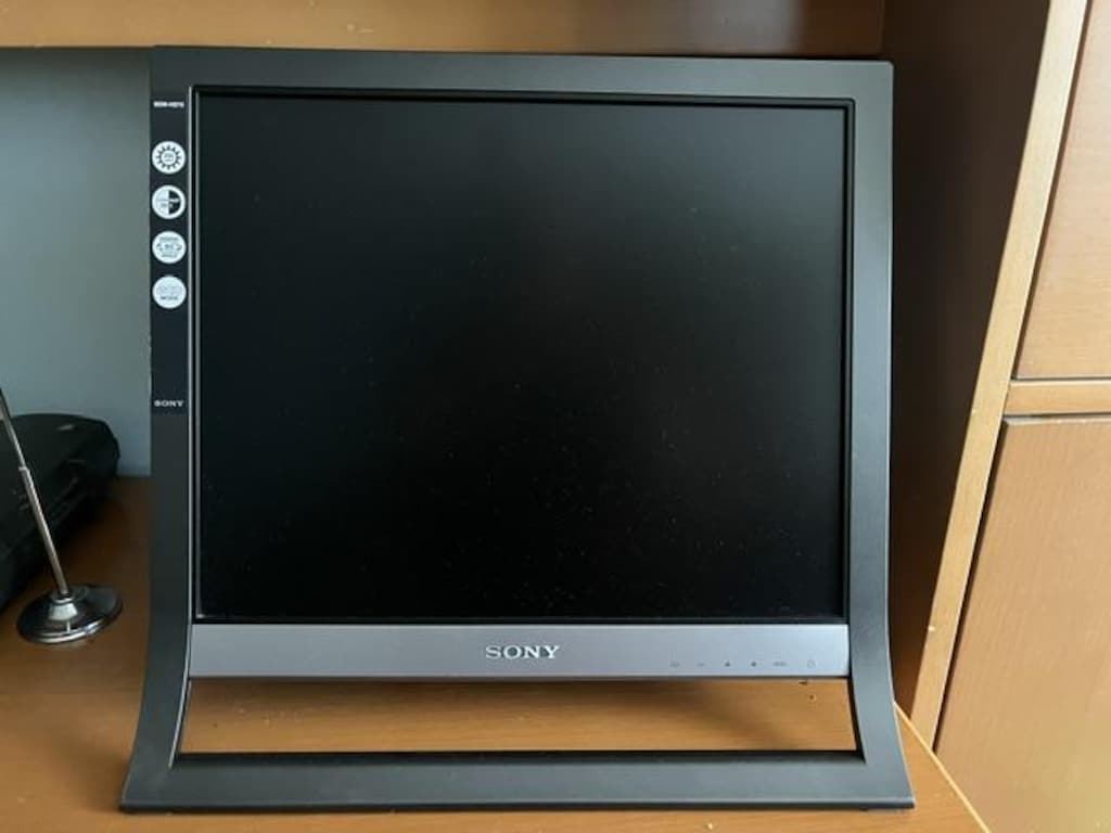 Sony pc monitör - 2