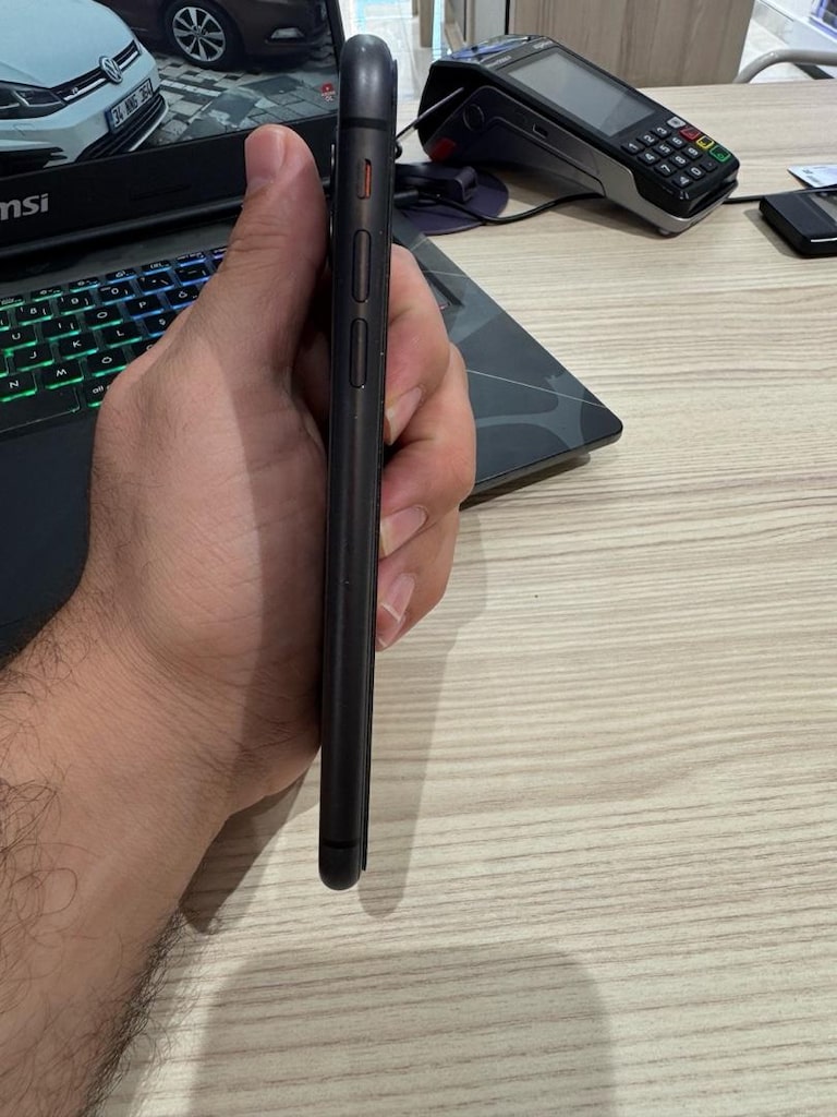 IPHONE 11 128 GB - 5