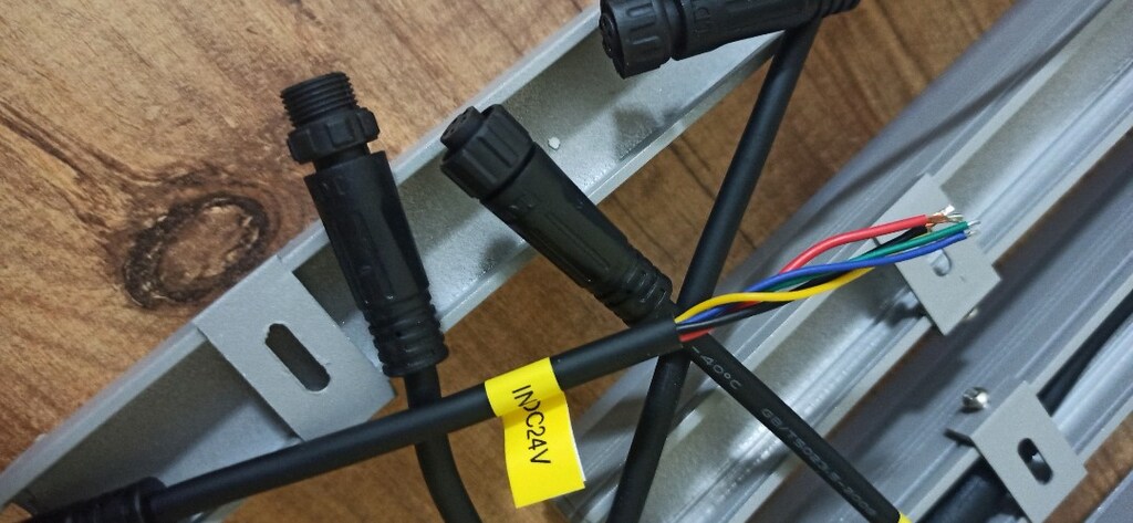 RGBW lineer led , dmx 512 rgbw lineer led , kayan led armatür , DMX512 - 7