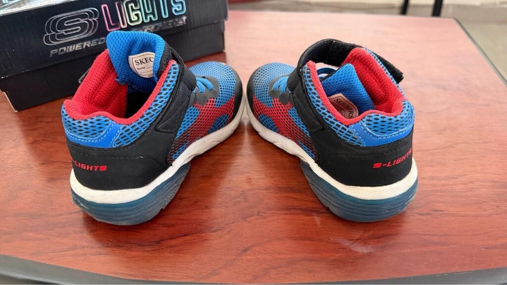 SKECHERS IŞIKLI 26 NUMARA ERKEK AYAKKABI - 2