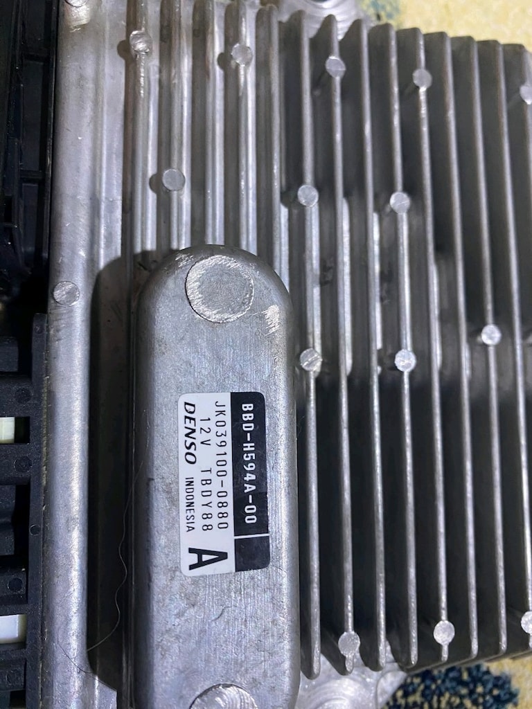 Görseldeki parça, Yamaha NMAX 125 / 155 (2021-2024 modelleri arası) mo - 2