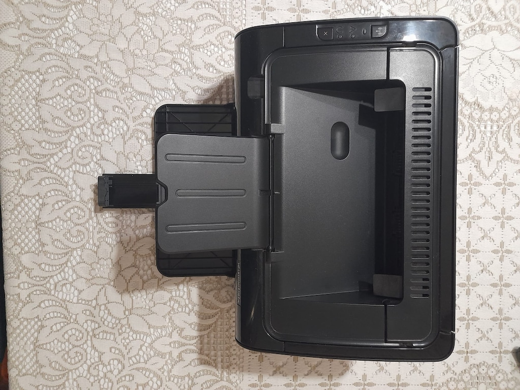 HP LaserJet Pro P1102 wifi - 4