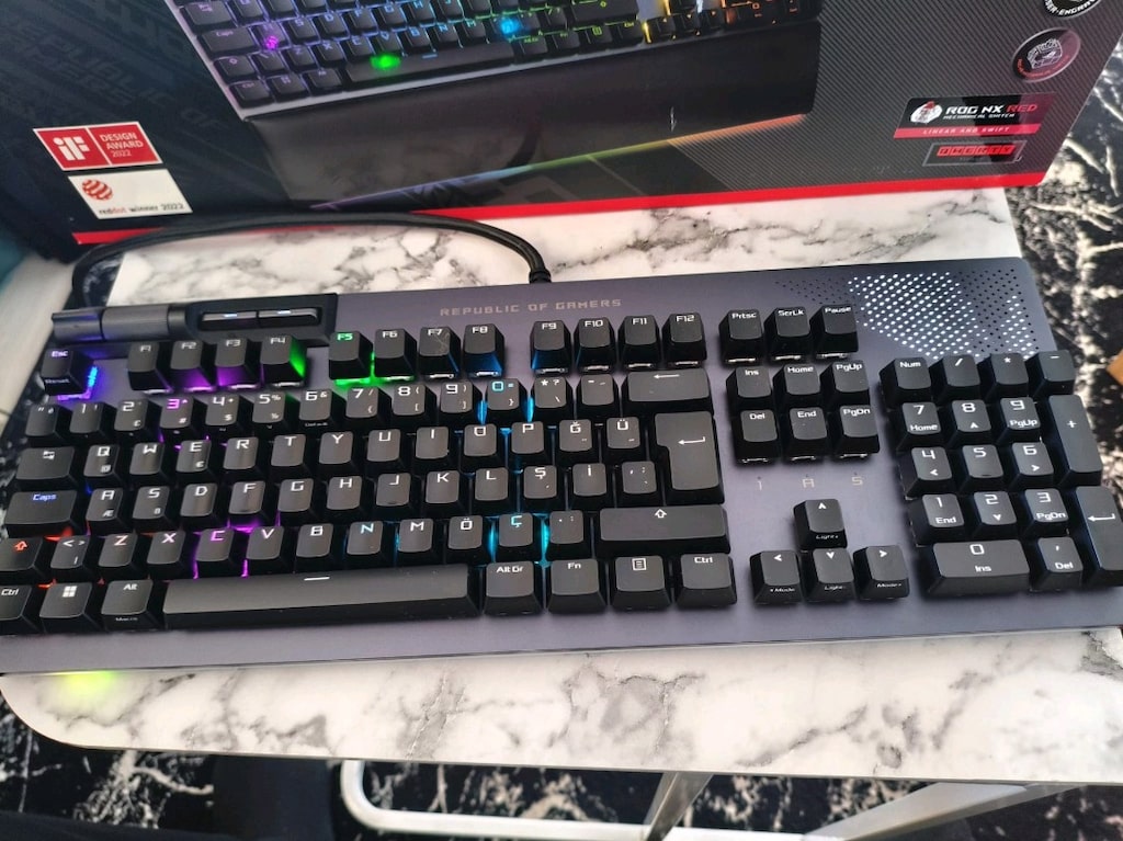 asus rog strix Flare 2 animate klavye - 8