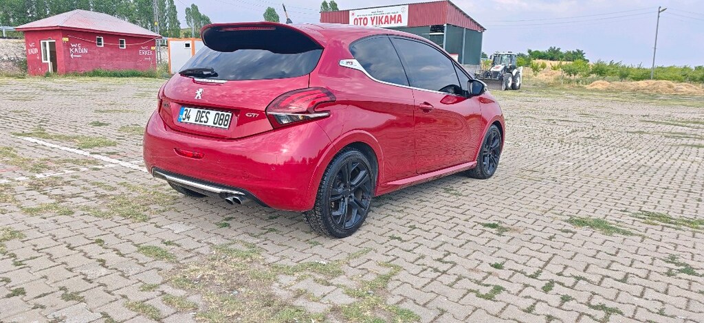Peugeot 208 gti stock değişensiz hasarsız 2014 çıkışlı - 4