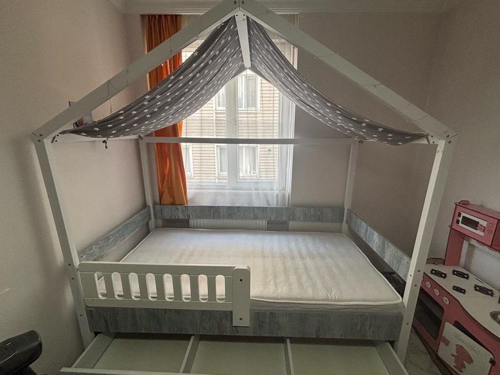 Acil satılık Montessori yatak - 3