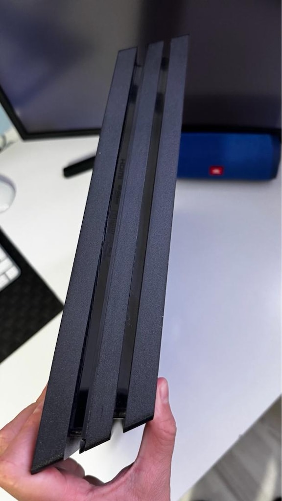 Oyun Dolu 25 Oyun PS4 Pro ( Kırık Yazılım) !! - 4