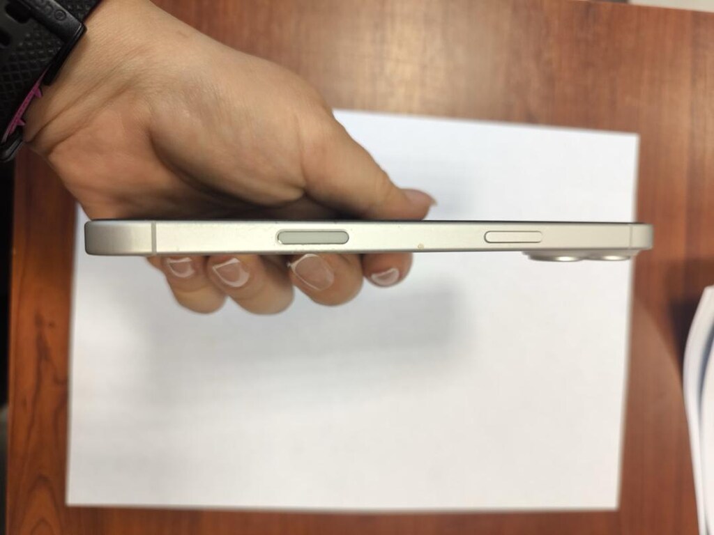 İ phone 16 plus bayandan - 4