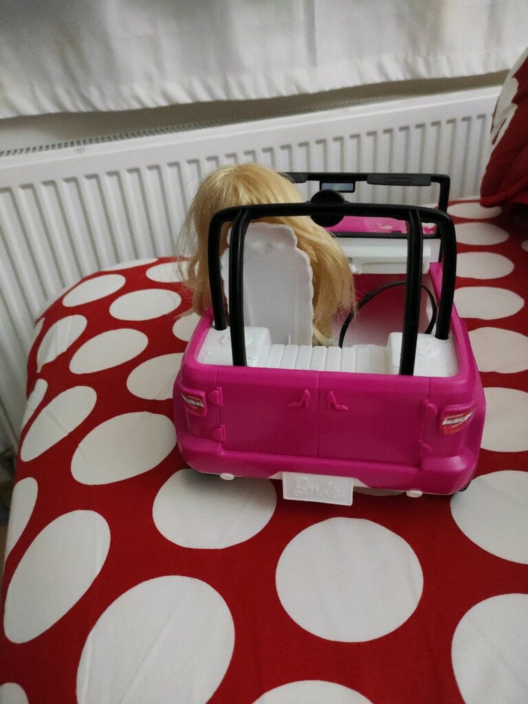 35 cm 16 cm boyutunda Barbie araba - 3