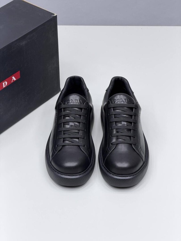 PRADA - 2