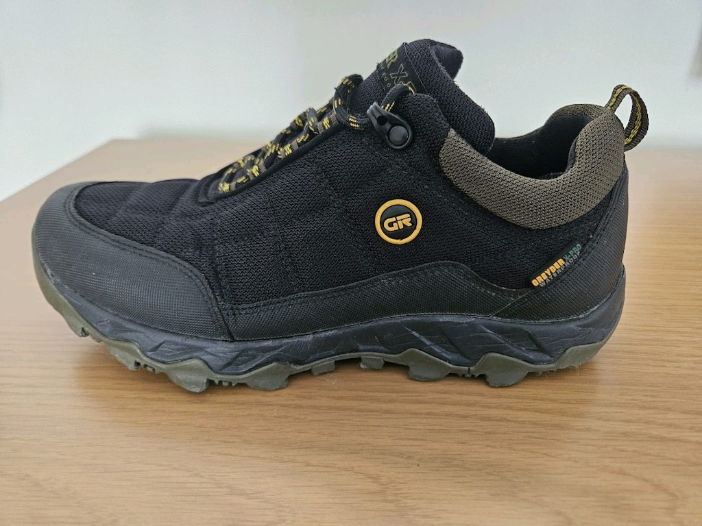 GREYDER WATERPROOF OUTDOOR BOT