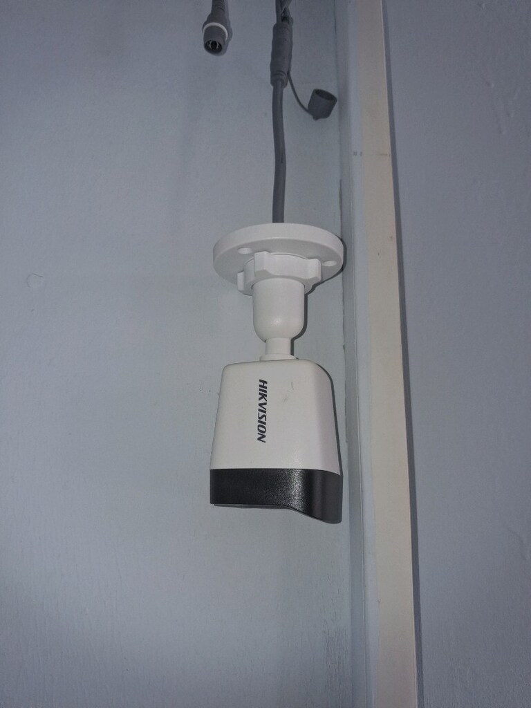 Sıfır HDMI kablolu kutu ve 4 adet gece görüşlü kamera. İç ve dış mekan - 3
