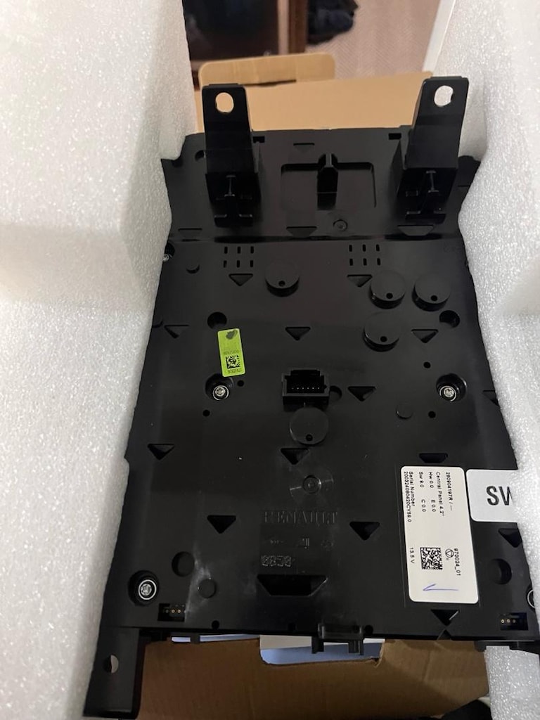 RENAULT MEGANE 4 ORİJİNAL KLİMA VE TEYP KONTROL PANELİ (4.2 INCH) - 3