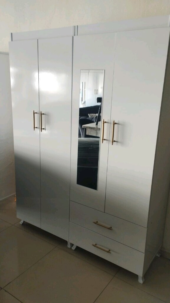 4 KAPILI SIFIR ELBİSE DOLABI MODELLERİ UYGUN FİYATA ŞOK KAMPANYA - 2