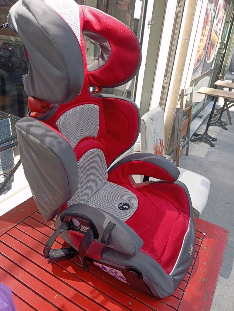 Chicco marka bebek oto koltuğu - 4