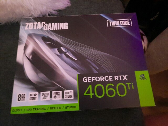 ZOTAC GAMING / GEFORCE RTX 4060 Ti / 8 GB