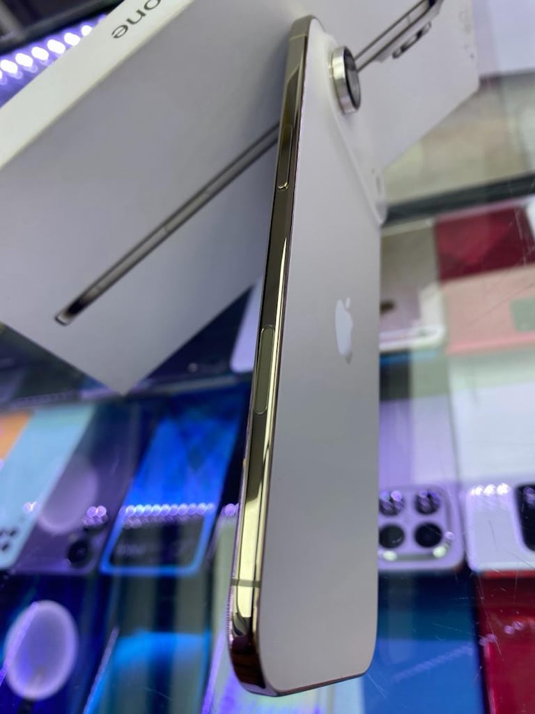 iPHONEAİR 1 TB 1 AYLIK 23 AY TÜRKİYE GARANTİLİ SIFIR GİBİ ÇİZİKSİZ - 10
