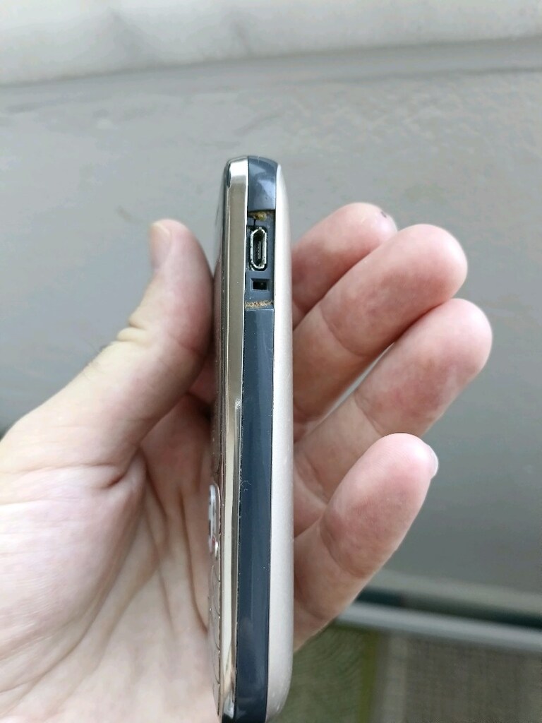Nokia tuşlu telefon - 3