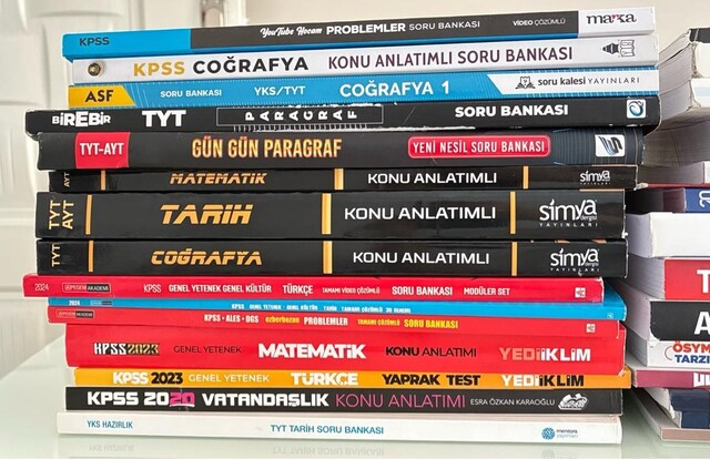 41 Adet KPSS / TYT-AYT Hazırlık Kitabı – Çoğu Sıfır Ayarında