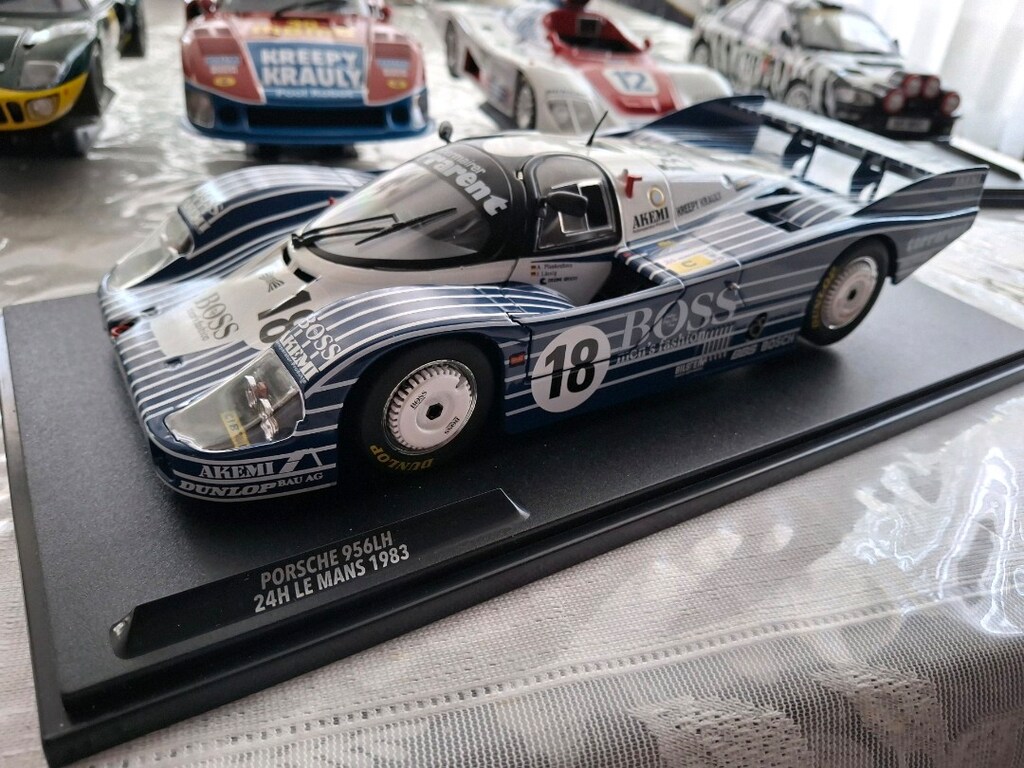 solido 1:18 dekalli model araba seti - 5