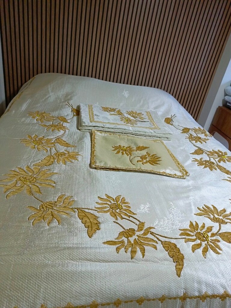 işlemeli yatak örtüsü - 5