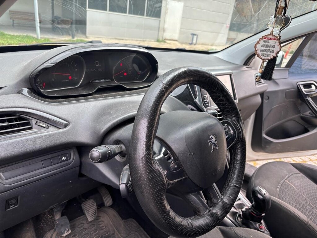 Peugeot 208 satılık pazarlık payı vardır - 12