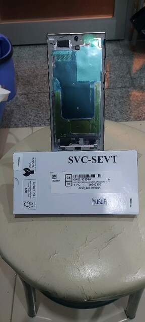 Samsung Galaxy S24 Ultra Orjinal Sıfır Titanyum Renk Kasa