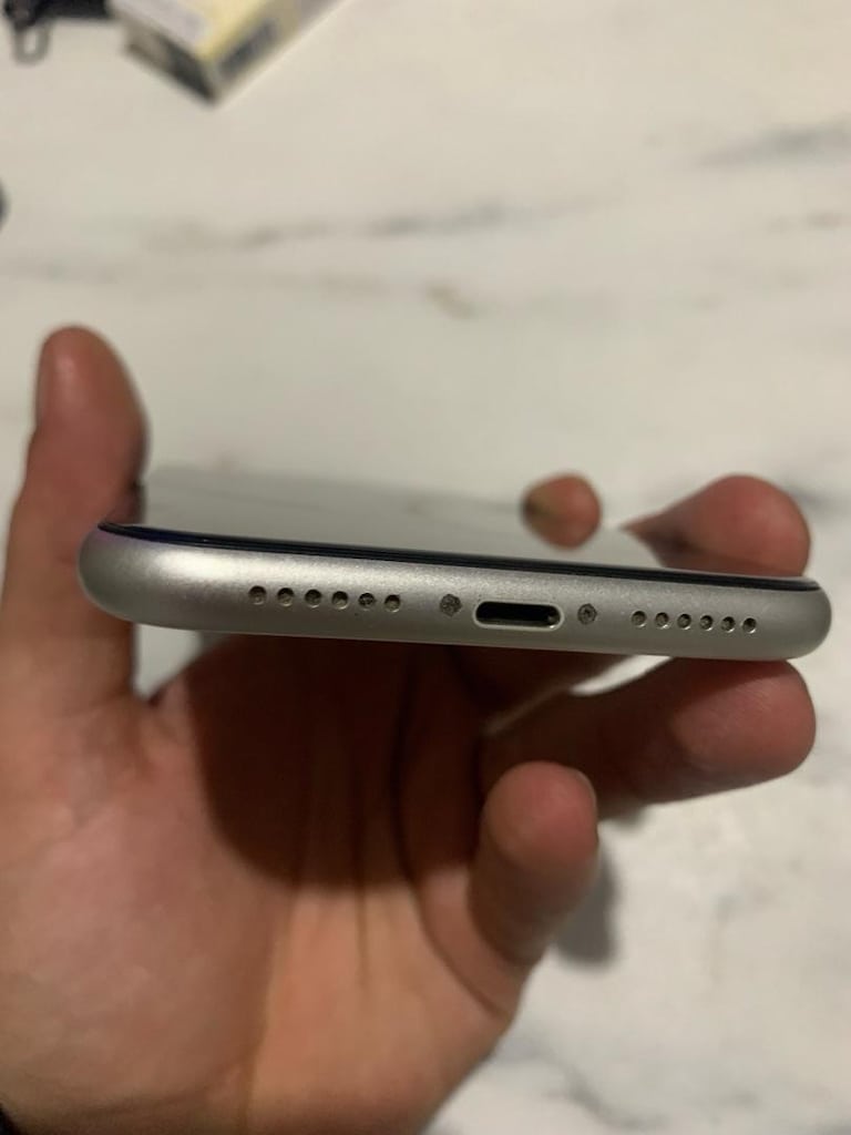 YURTDIŞI iPhone 11 64GB TR DE HAT TAKILMADI 8 AY AÇIK PİL 73 - 3