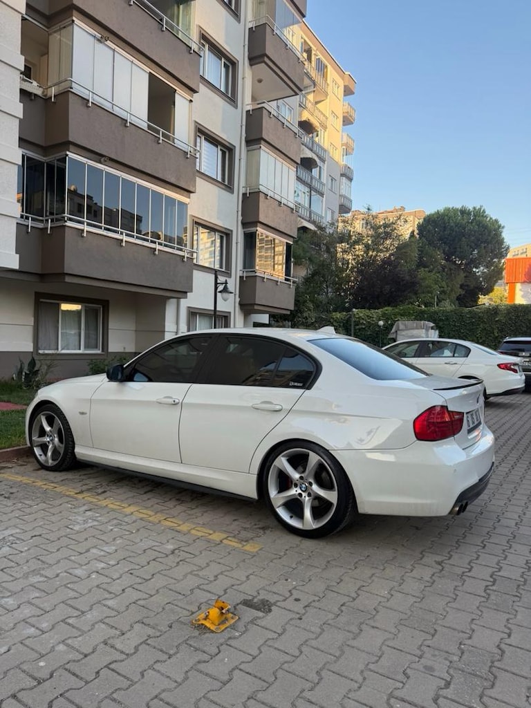 Bmw e90 lci sunrooflu - 3