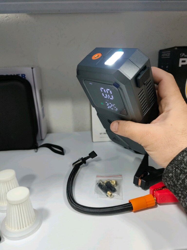 Şarjlı Akü takviye Lastik şişirme Fener ve Powerbank 6000 mah - 2