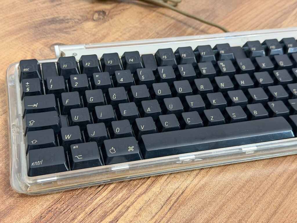 Apple Pro Keyboard M7803 - Vintage Apple iMac G3 (F) Keyboard - 2