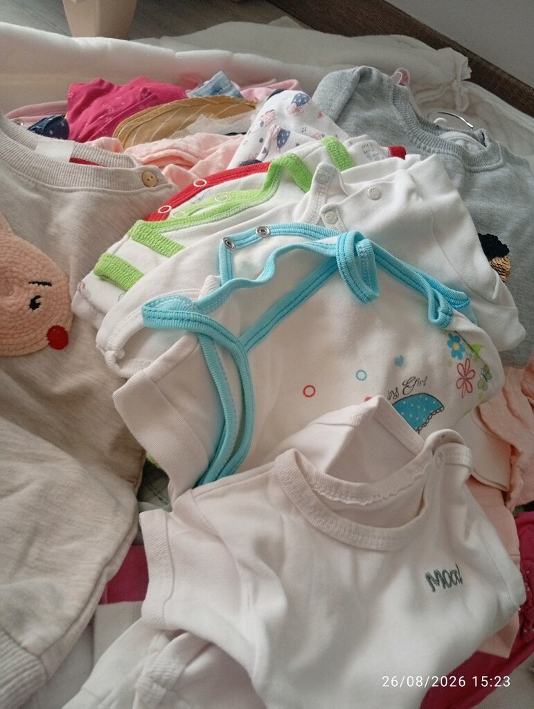 kiz bebek kiyafetleri temiz kullanilmis hepsi - 6