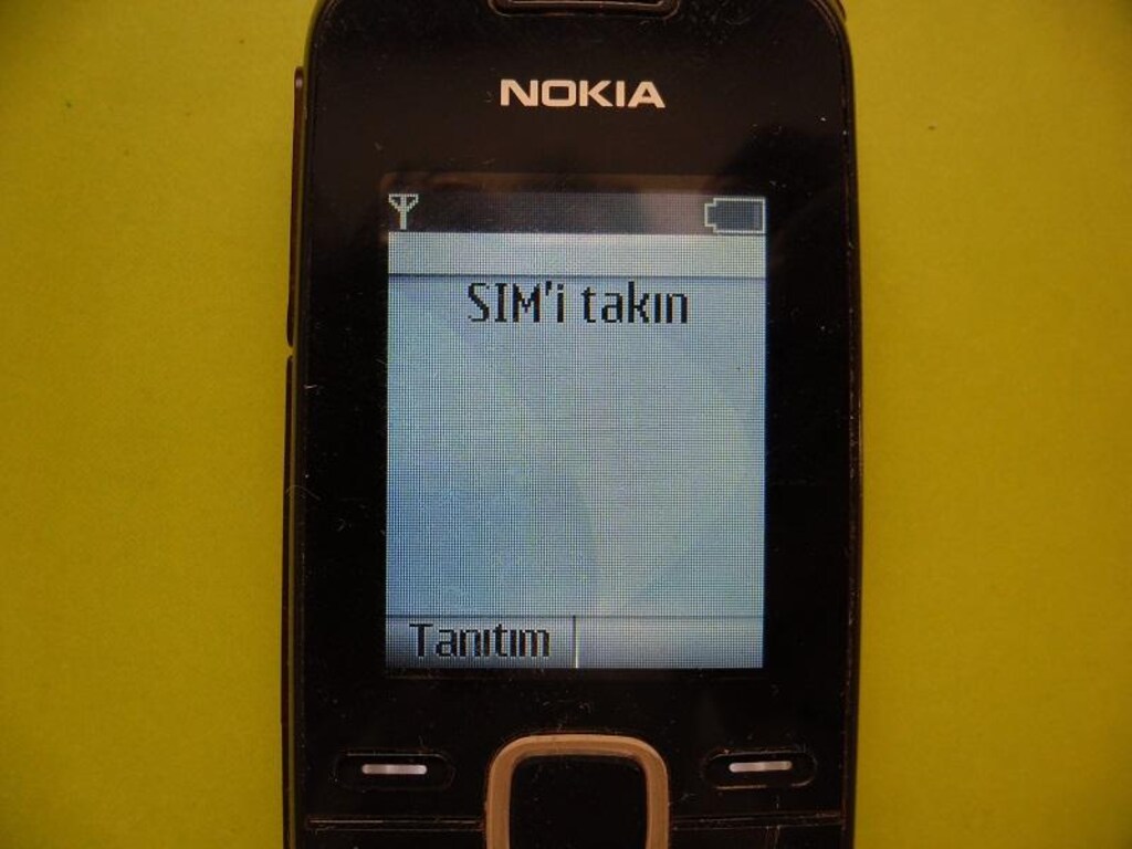 Hafif Arızalı Nokia 1661 - 2