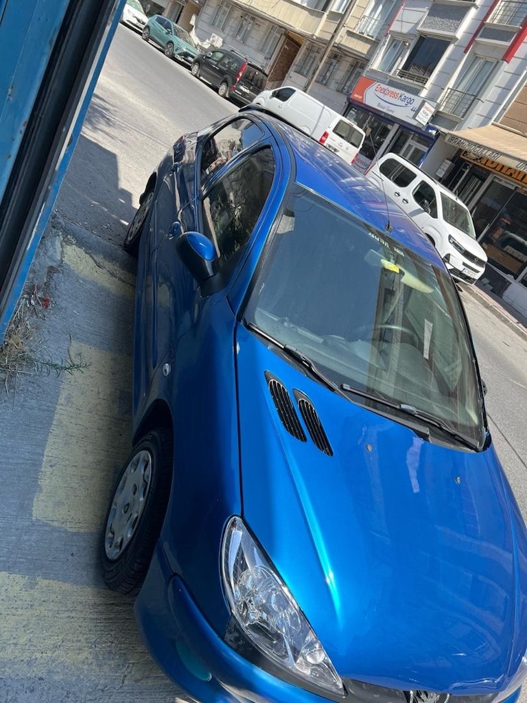 kaporta tertemiz motor yeni 206 - 4