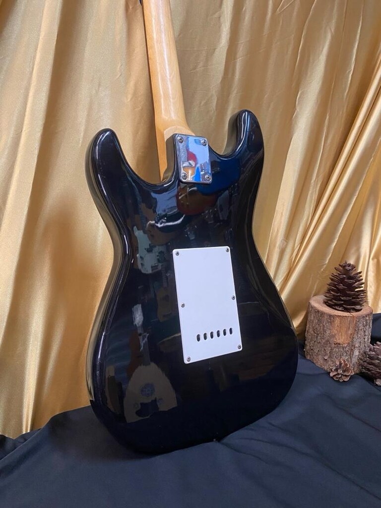 Rockson H-S-H Stratocaster Elektro Gitar - 7