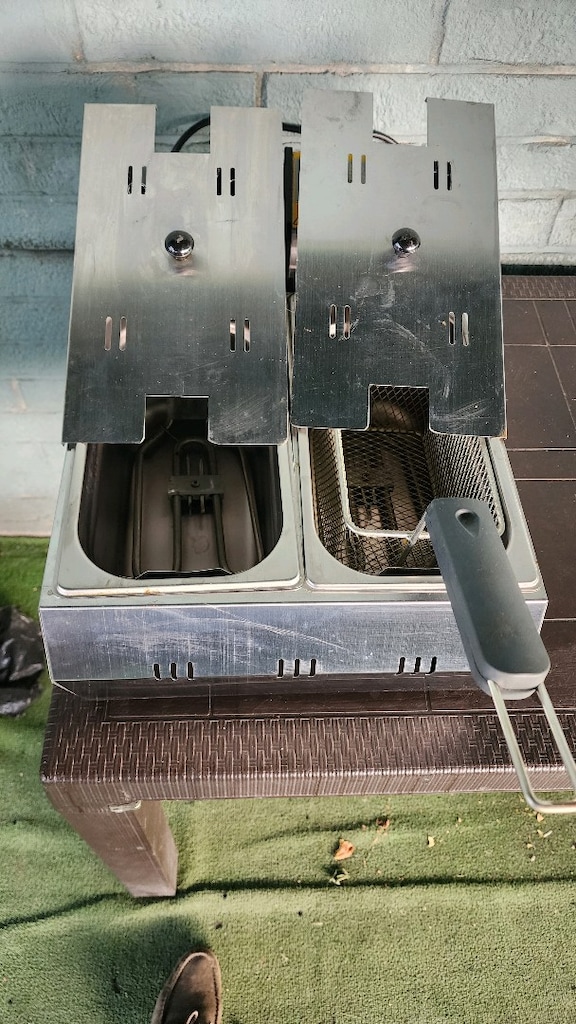 MUTFAK Büfe Tipi Sanayi Tipi Elektrikli Fritöz 5 5 İk - 2